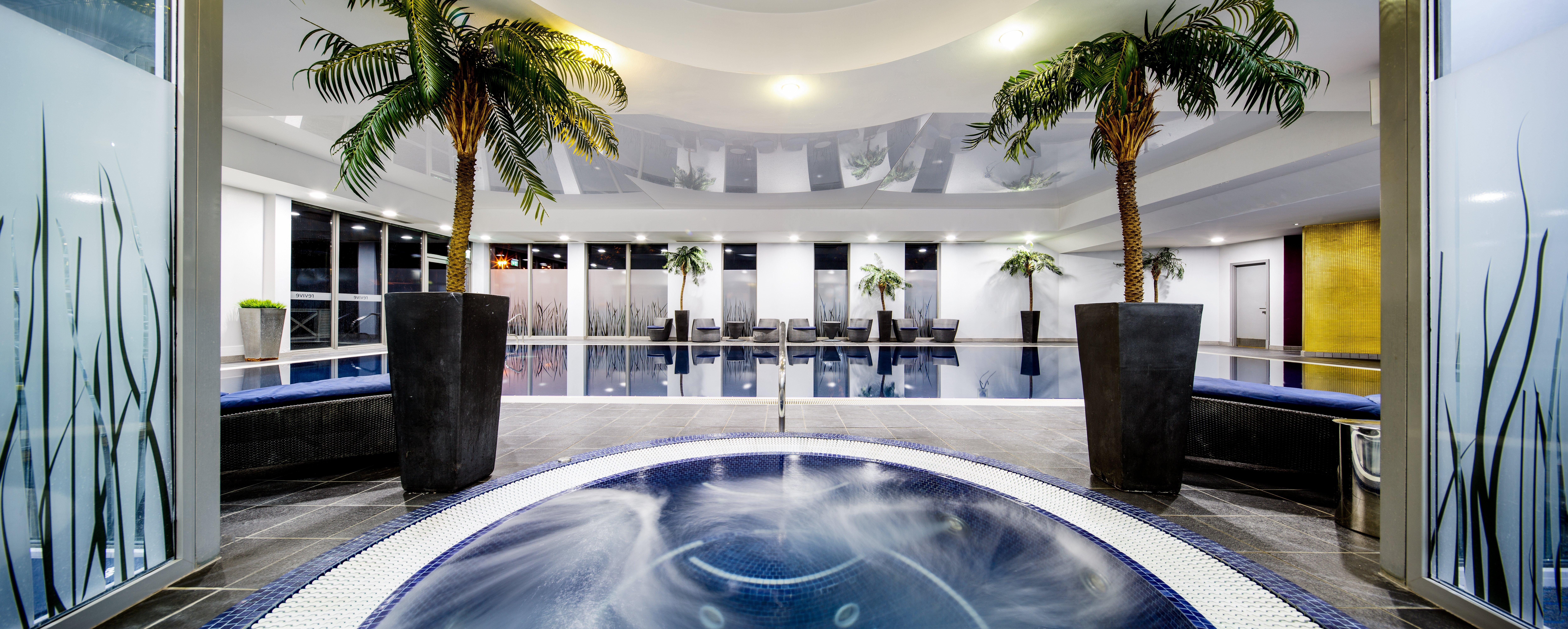 Crowne Plaza Reading Hotel Ngoại thất bức ảnh