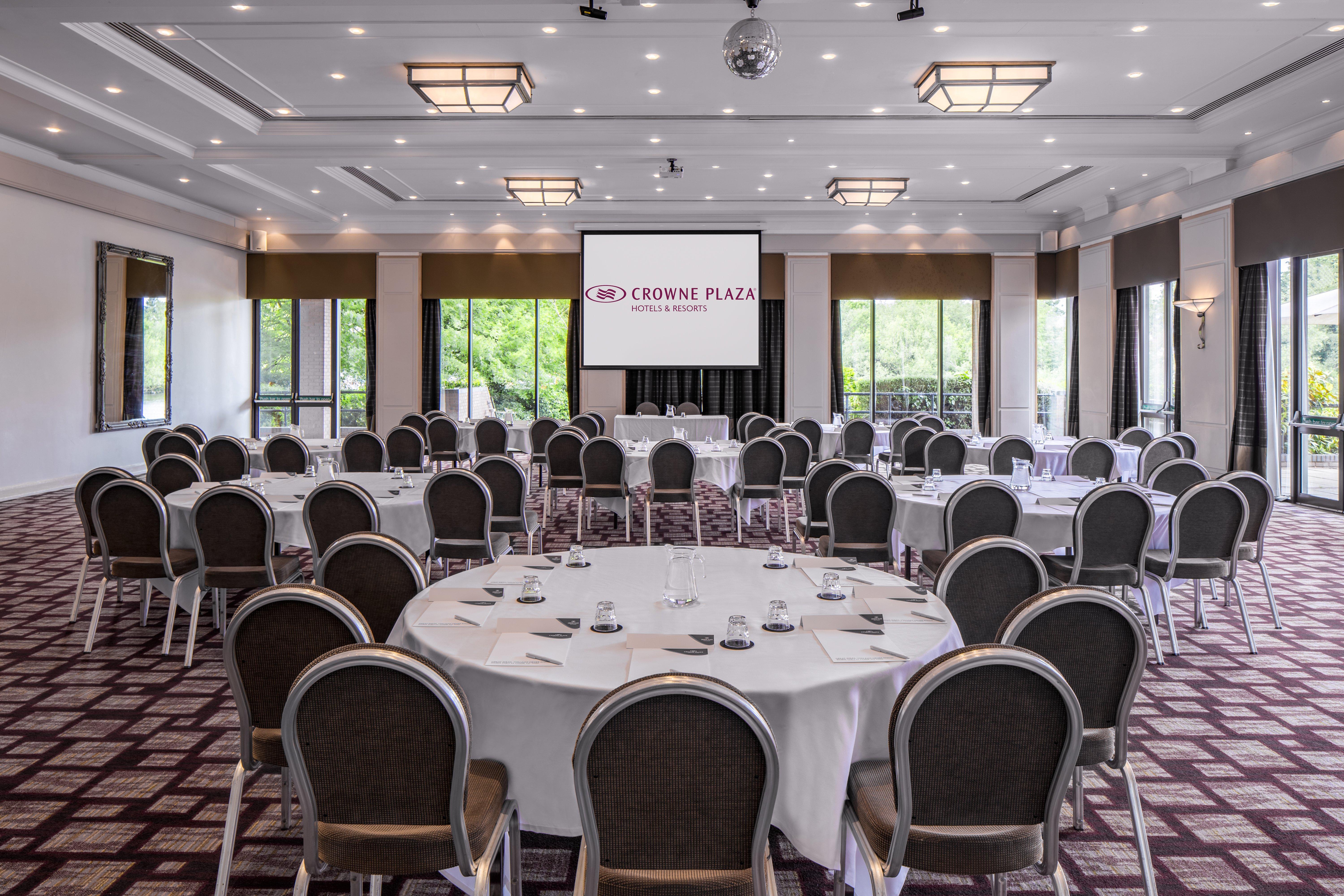 Crowne Plaza Reading Hotel Ngoại thất bức ảnh