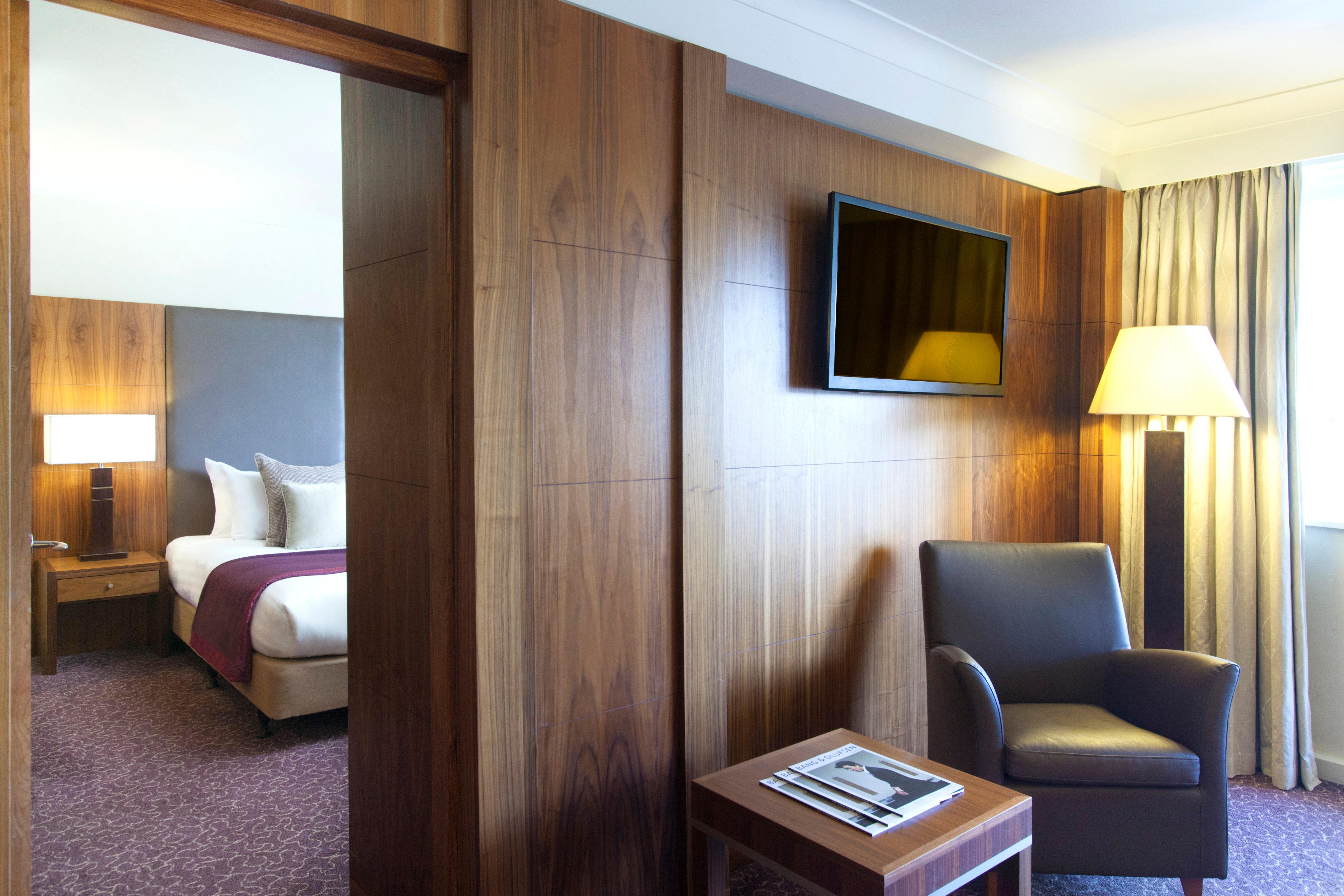 Crowne Plaza Reading Hotel Ngoại thất bức ảnh